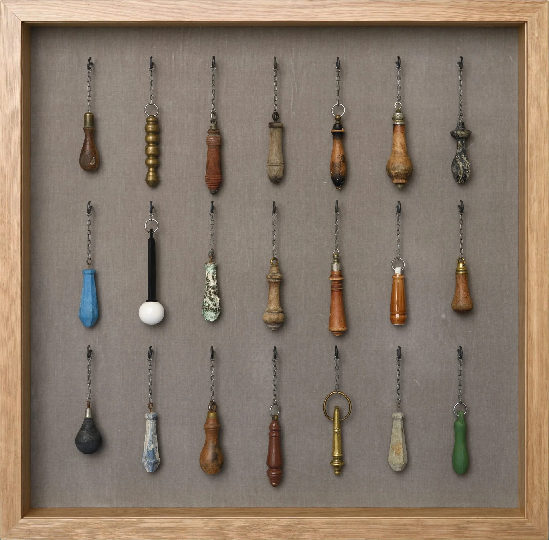 Jaanus Samma,
Collection of Toilet Pulls No4, 2018,
91x91cm