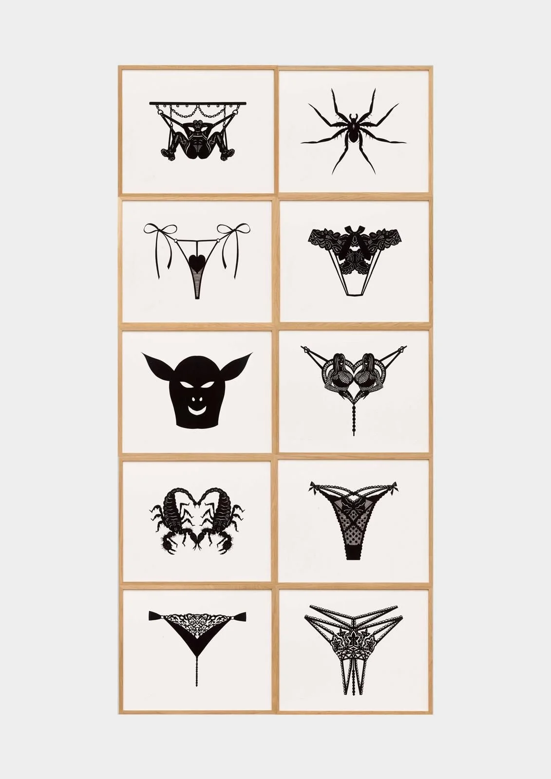 Sonja Yakovleva, Höschen, 2021,
Papercut,
210 × 104,5 cm (10 frames)
