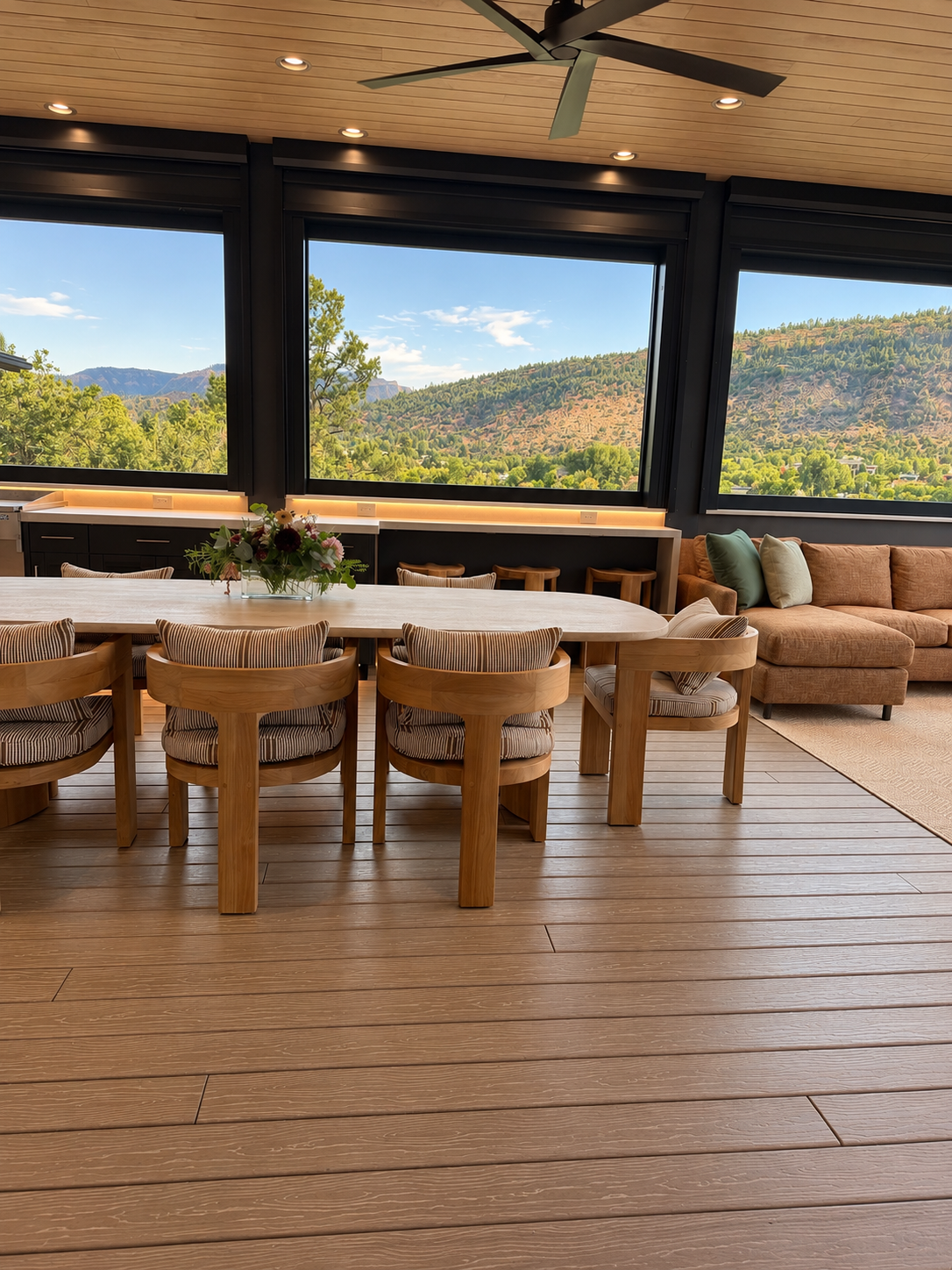 Modern Mountain Retreat Dining Room.png