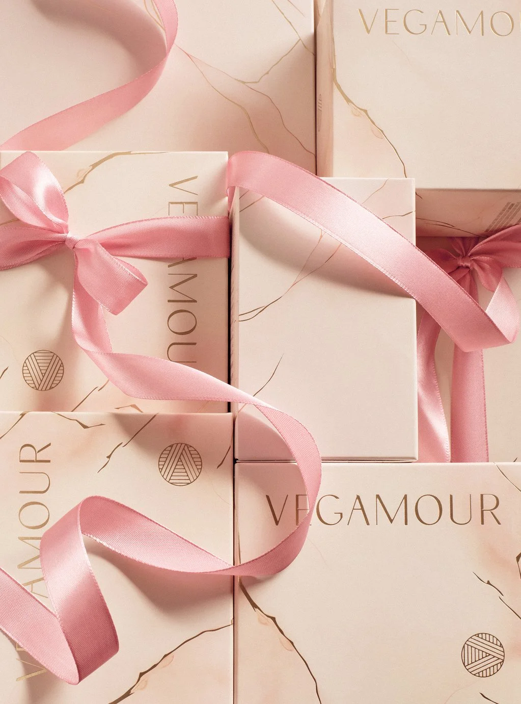Vegamour - Holiday