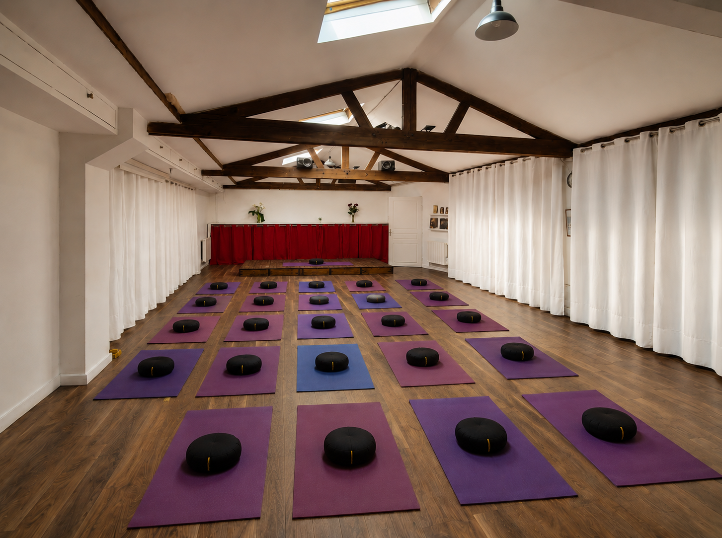 Photo salle Yoga.png