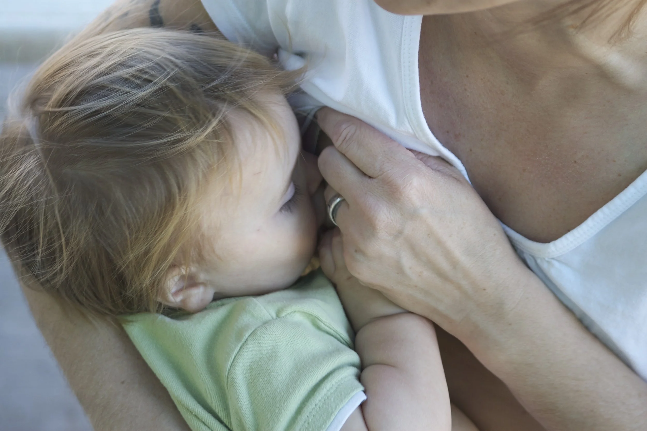 SueBreastfeeding.JPG