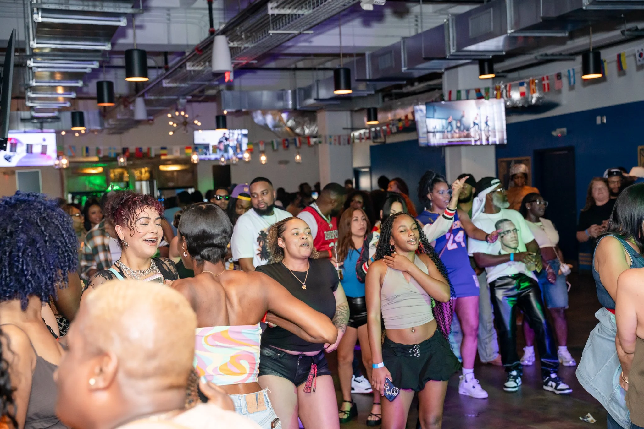Loveintheclubws-33.jpg