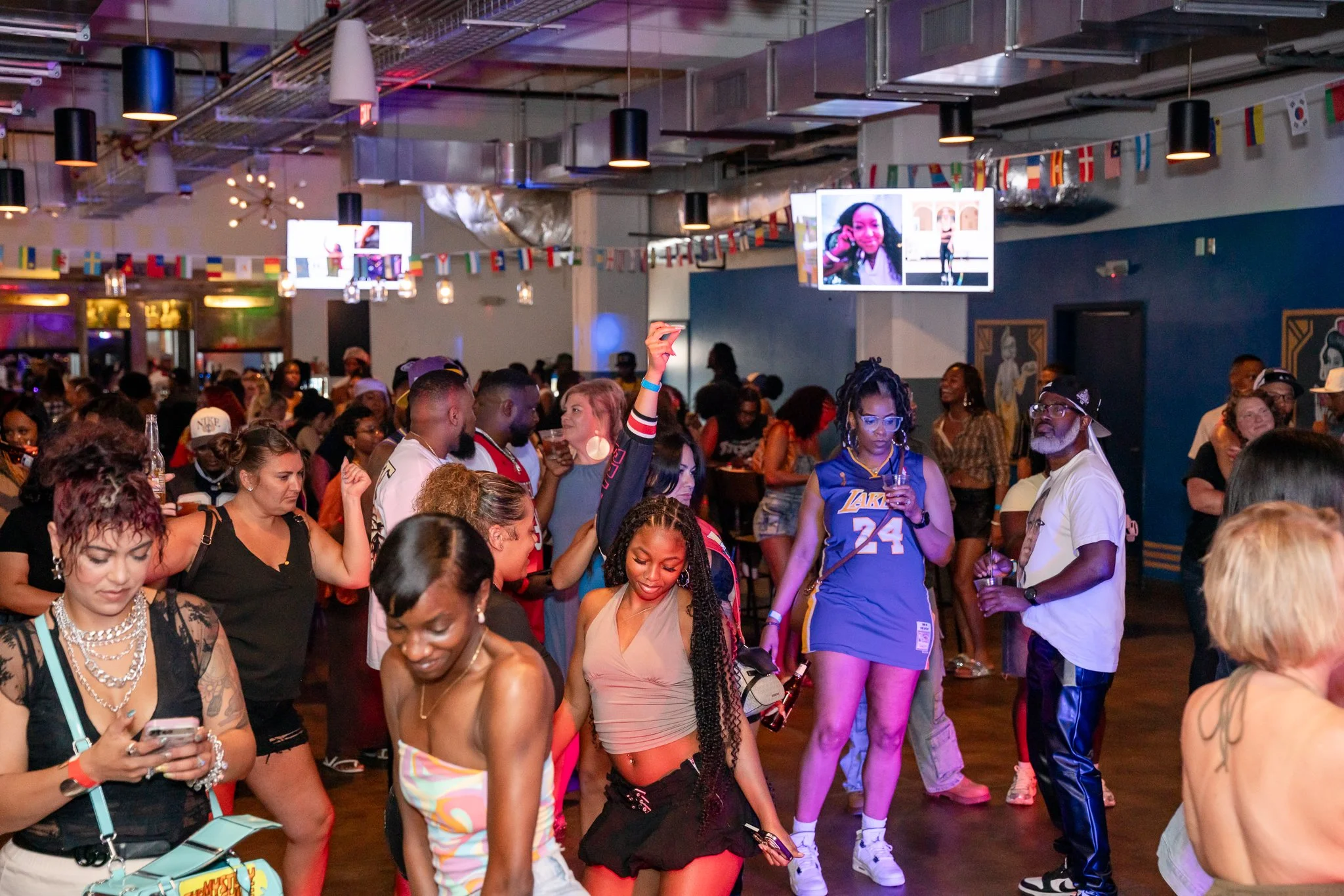 Loveintheclubws-32.jpg