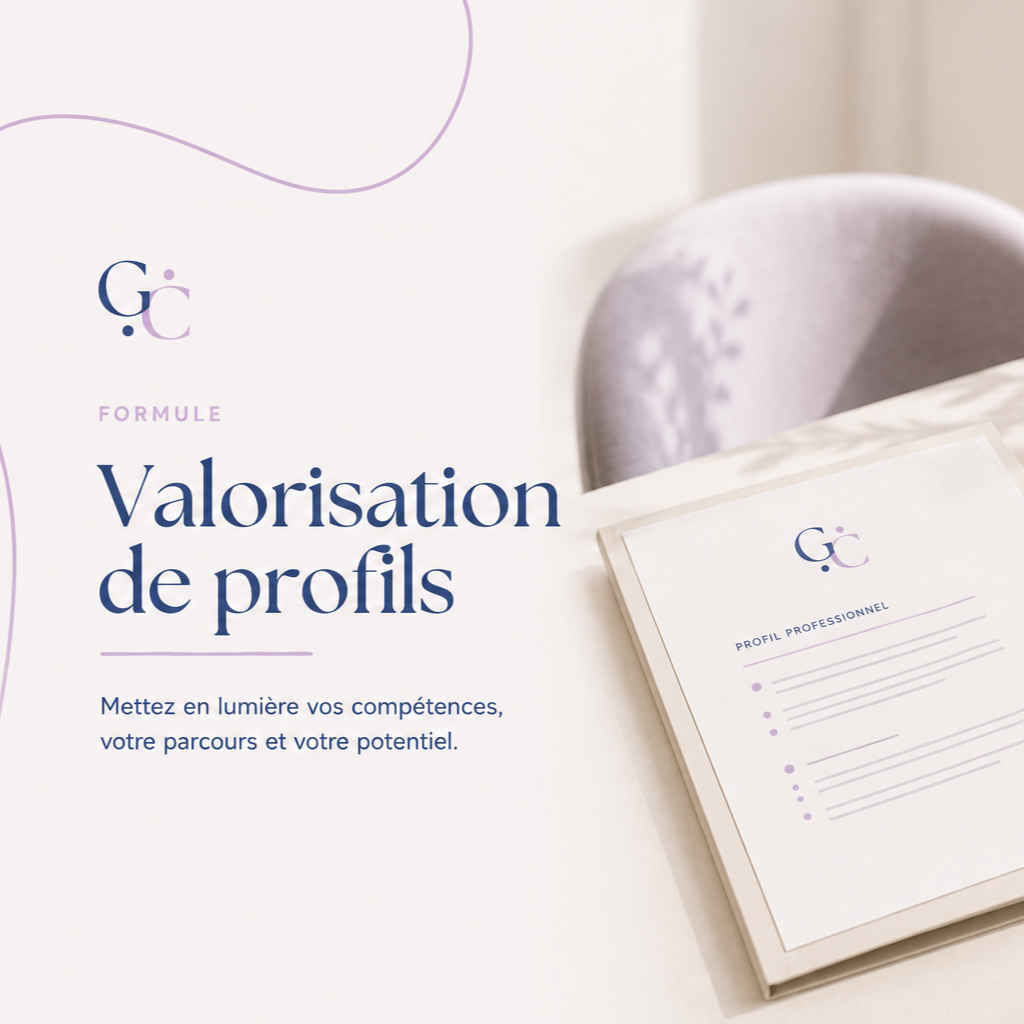 Une brochure intitulée "Valorisation de profils" avec une fiche de profil professionnel posée à côté, sur une table