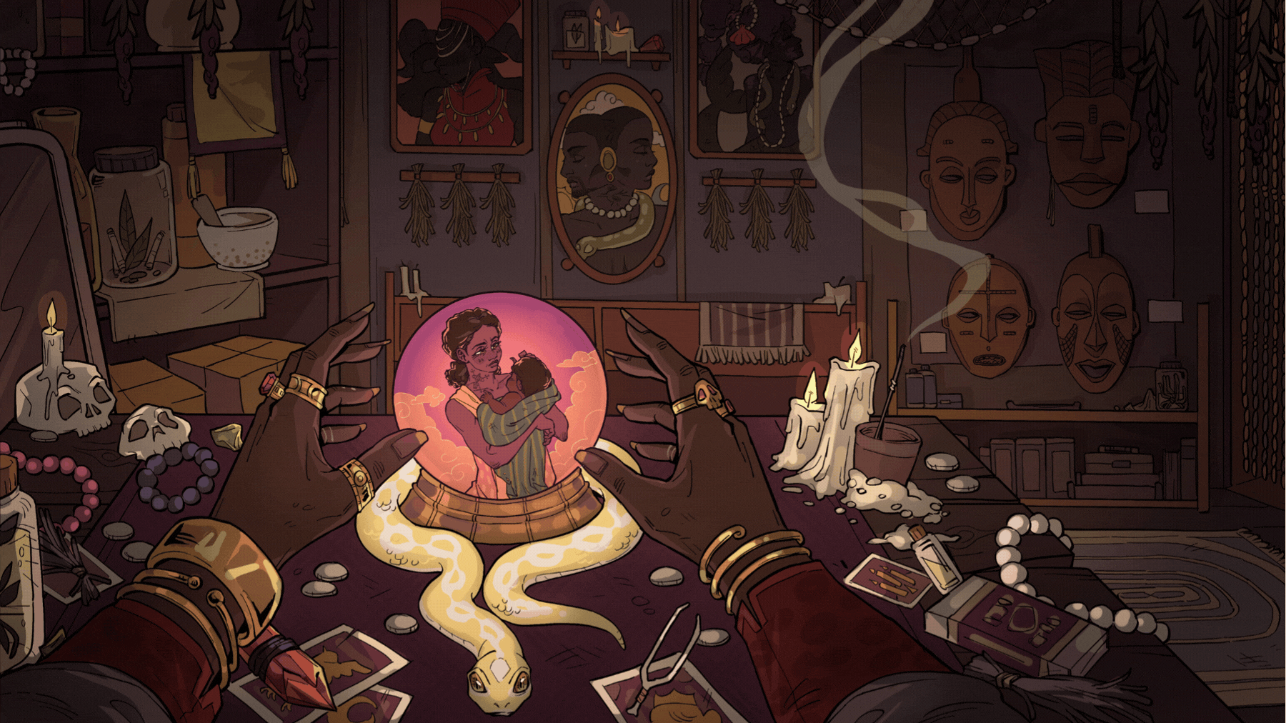 Une scène mystérieuse dans une pièce sombre, avec deux mains portant des bijoux dorés et des bracelets, entourées d'objets occultes tels que des bougies, des crânes, des bijoux, des masques tribaux, des potions, et une carte de tarot. Au centre, une sphère magique contenant une image de deux femmes, dont une qui tient un enfant, avec un fond de ciel rose et nuages. La pièce est décorée de portraits, masques, herbes suspendues, et d'autres objets liés à la magie ou à la sorcellerie.