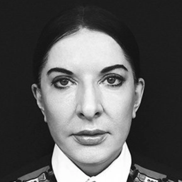 MARINA ABRAMOVIĆ