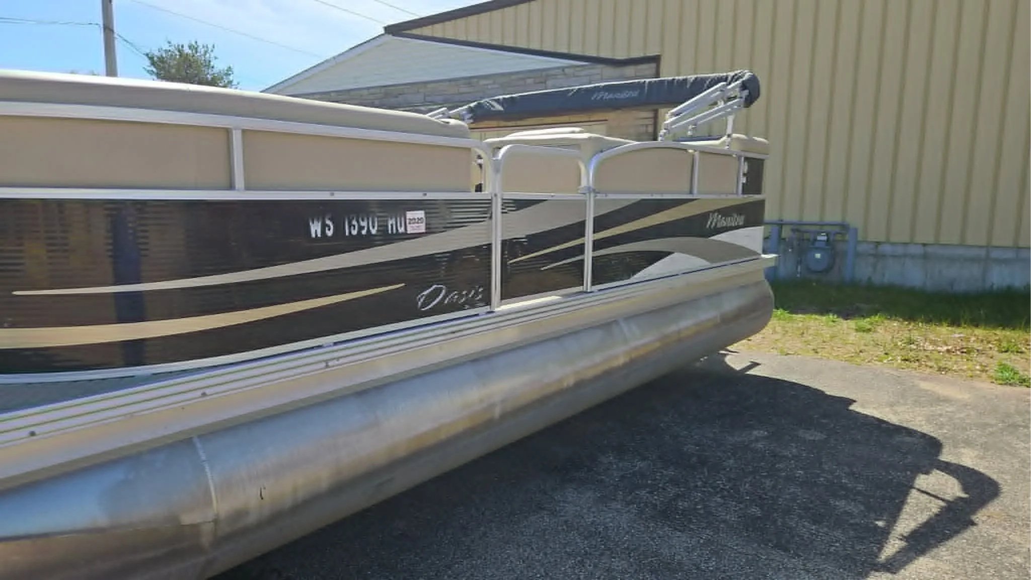 Scholl+Boat+14.jpg