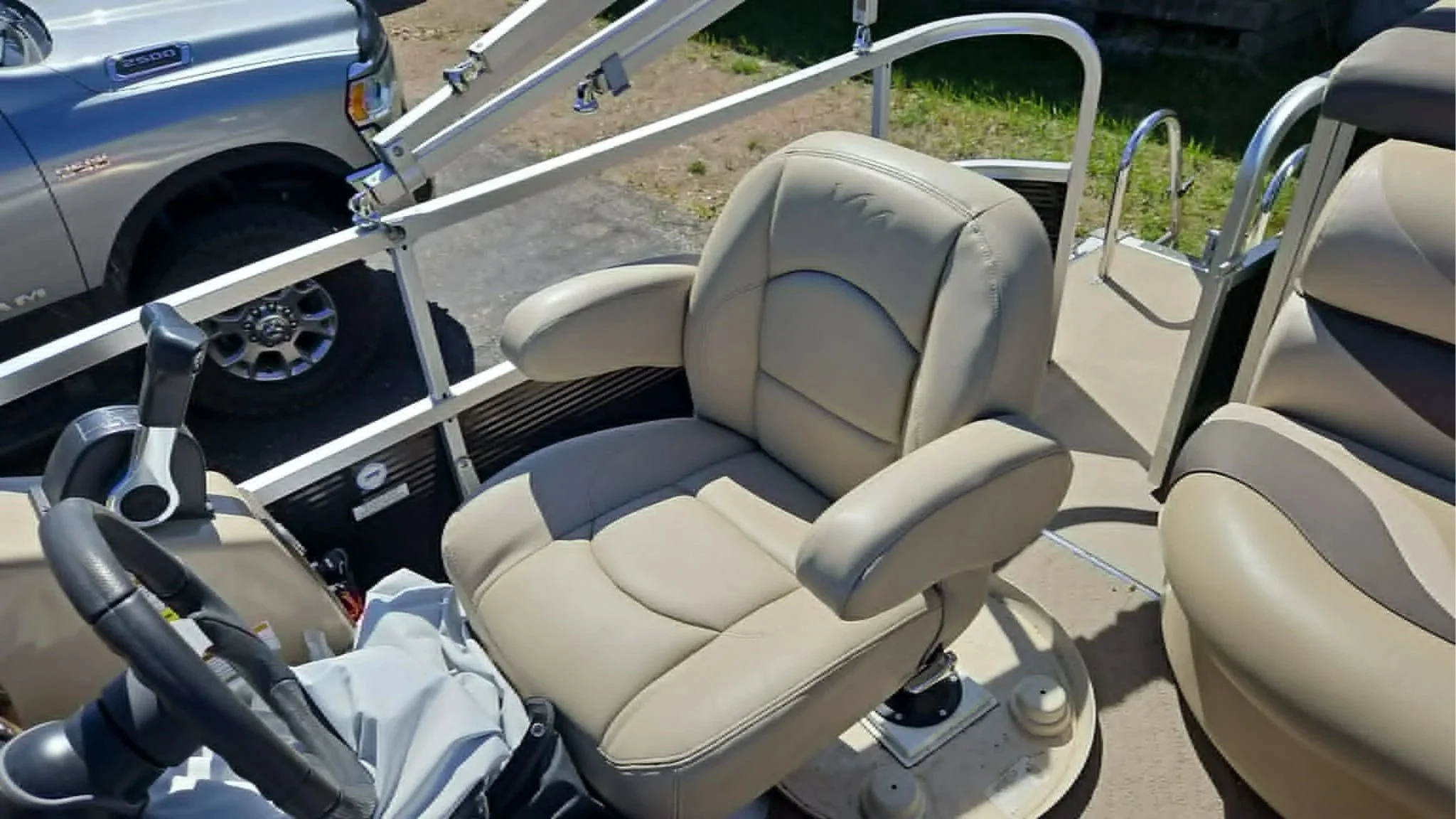 Scholl+Boat+5.jpg