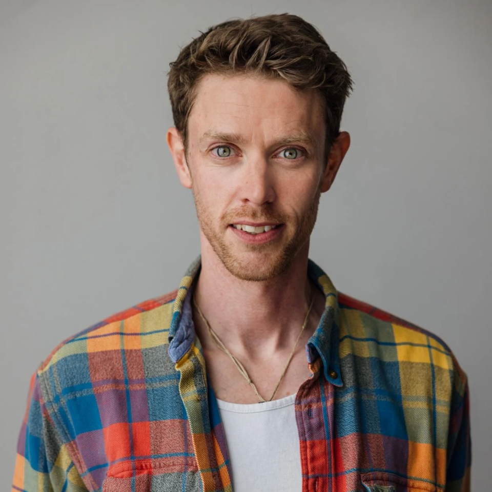 Tim Batt returns to NZ International Comedy Festival with Eternal Optimist