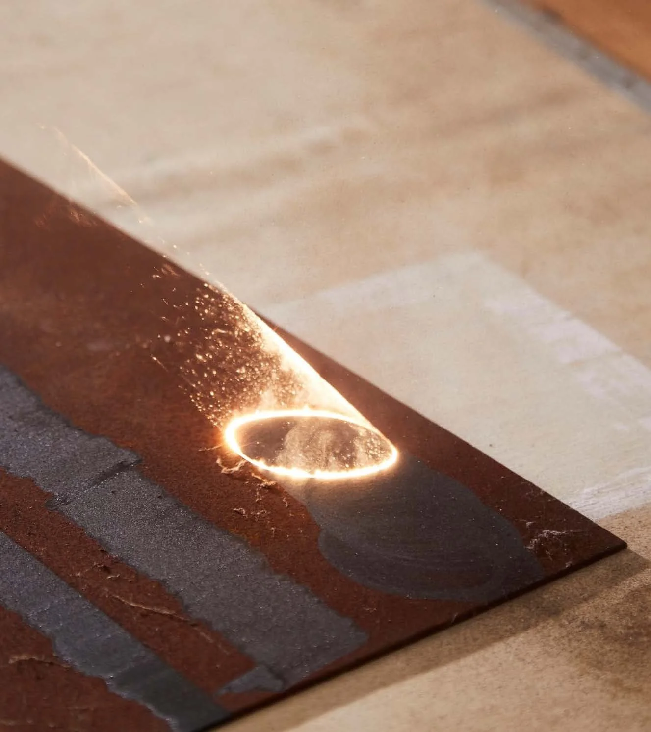 SafetyLeaders Laser Surface Preparation ENG_Page_02_Image_0001.jpg