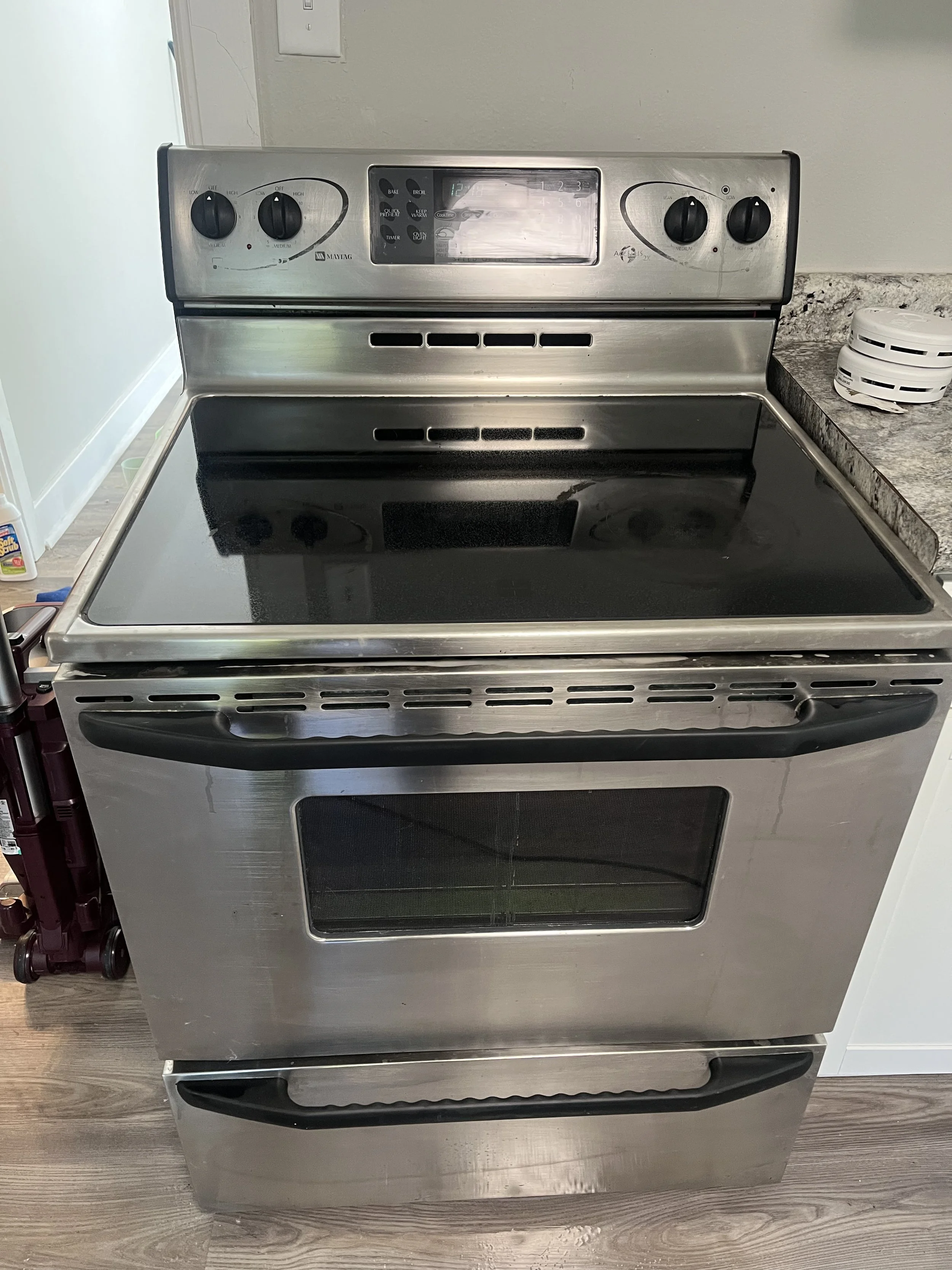 Stove after cleaning by Midwest Cleaning LLC for a home in Northeast Wisconsin
