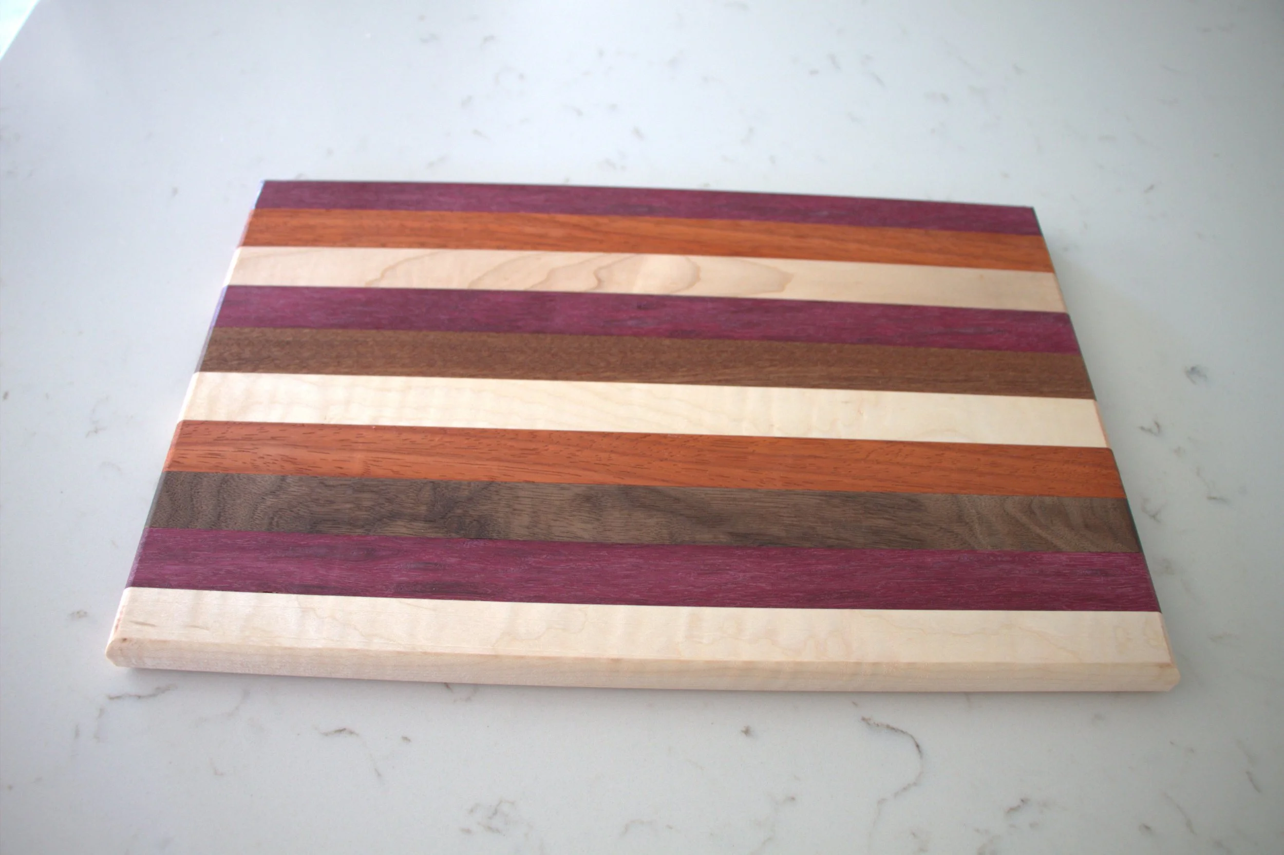 Cutting Board-Stripe 2.jpg