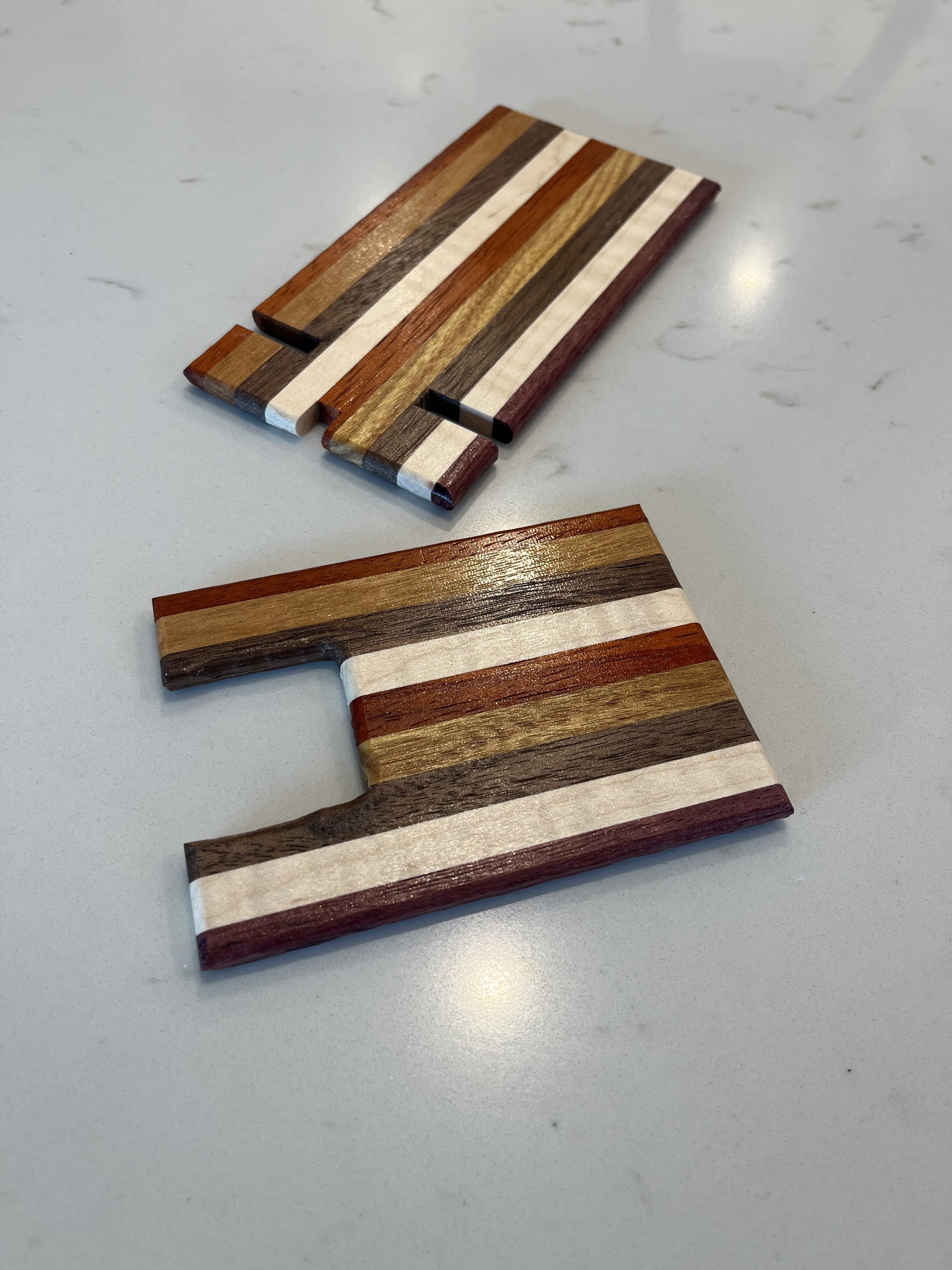 Cell Phone Holder 3.jpg