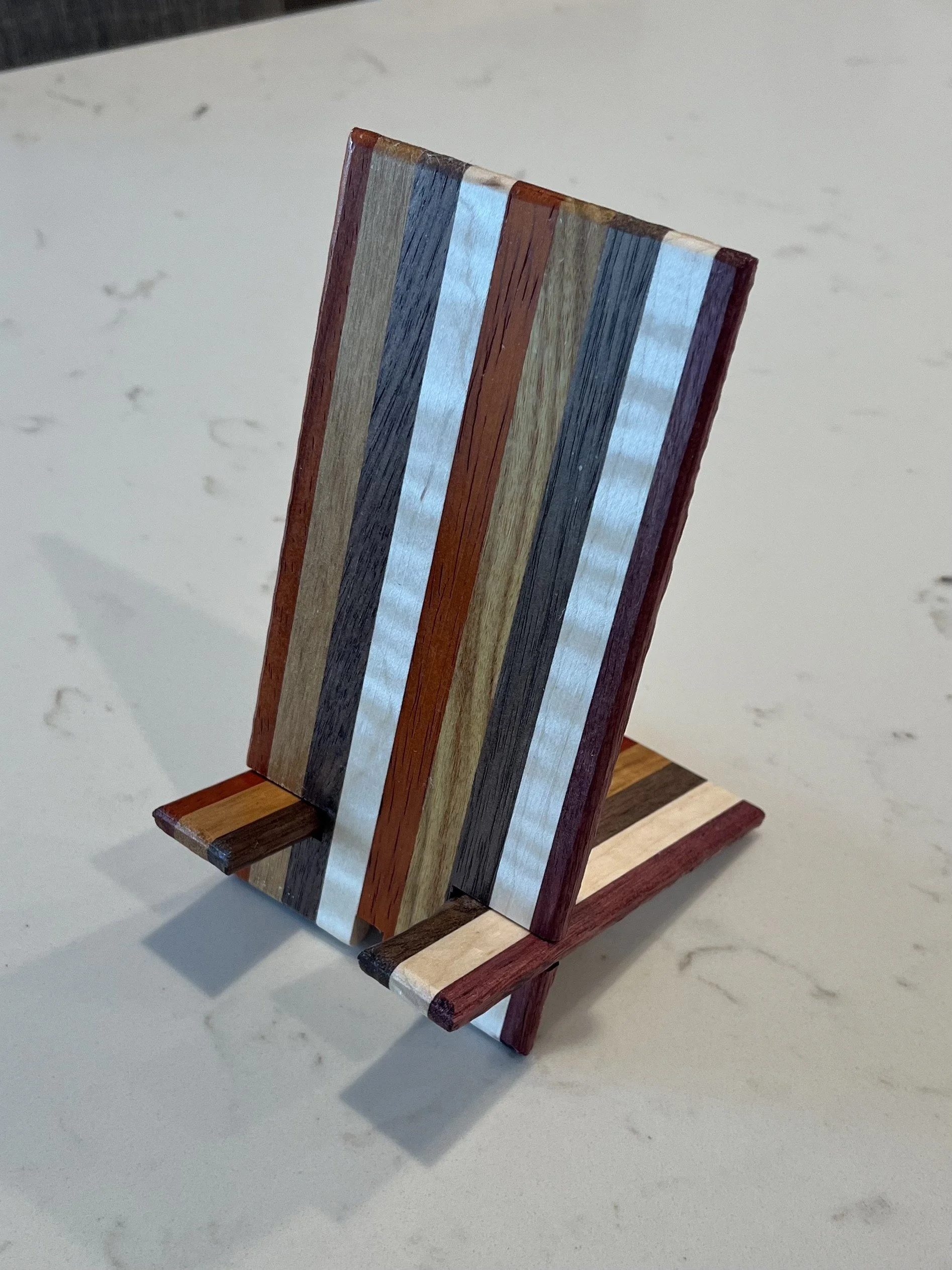 Cell Phone Holder 1.jpg