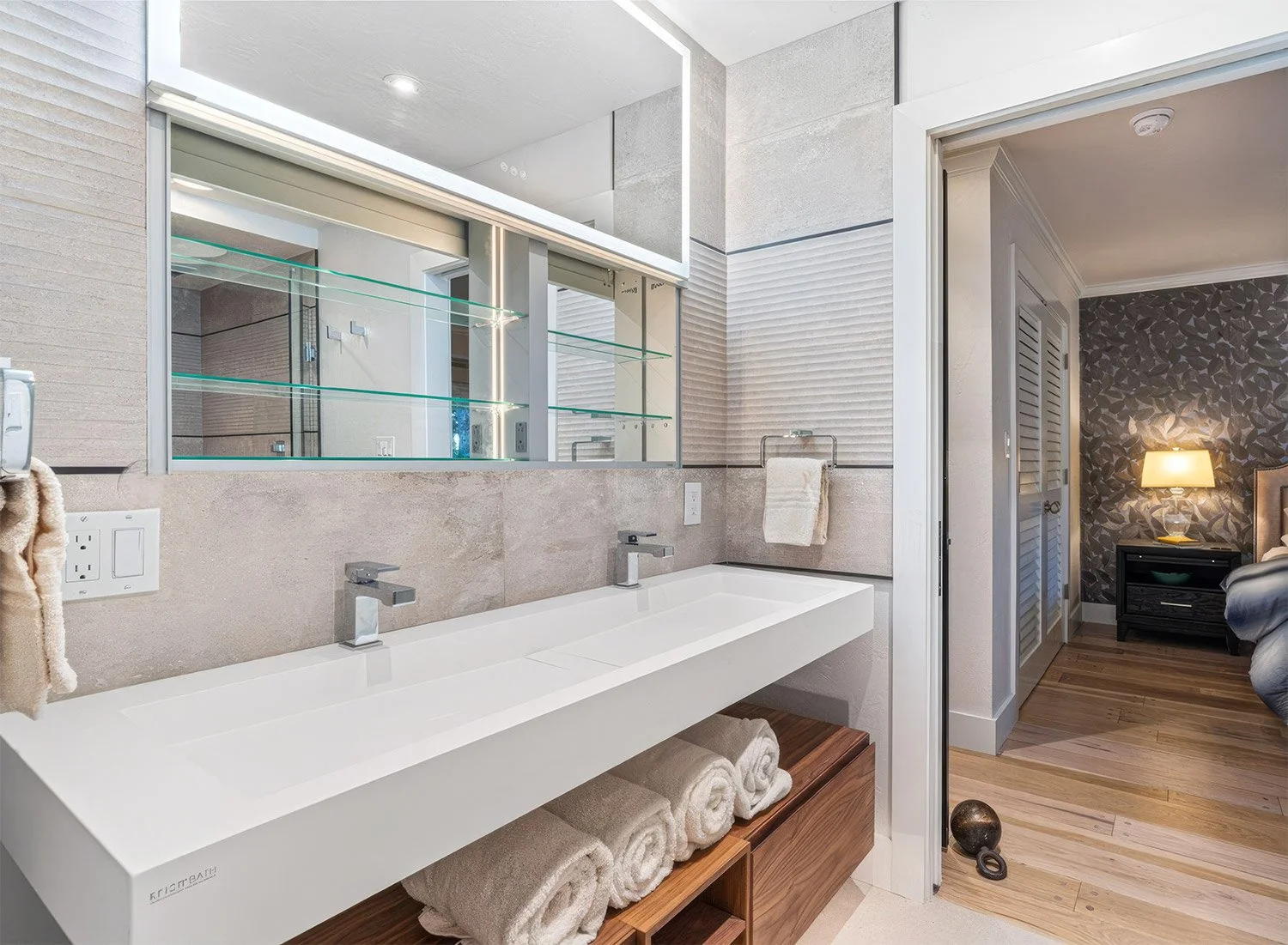 gigapixel-GST-BATH-SCRUB-2026-03-29-at-12.45.23 PM-copy-(1).jpg