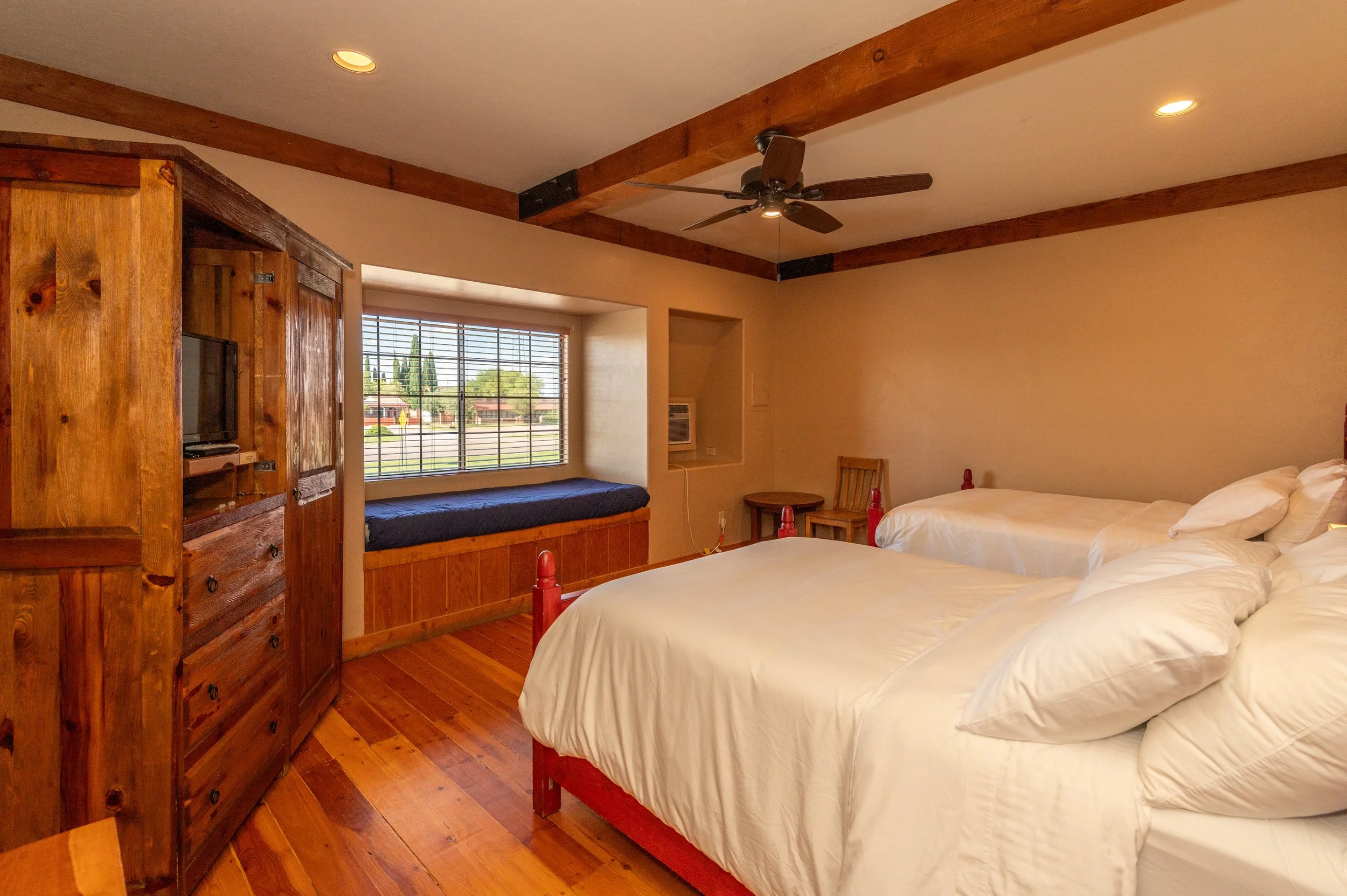 Sonoita Inn Rooms-31.jpg