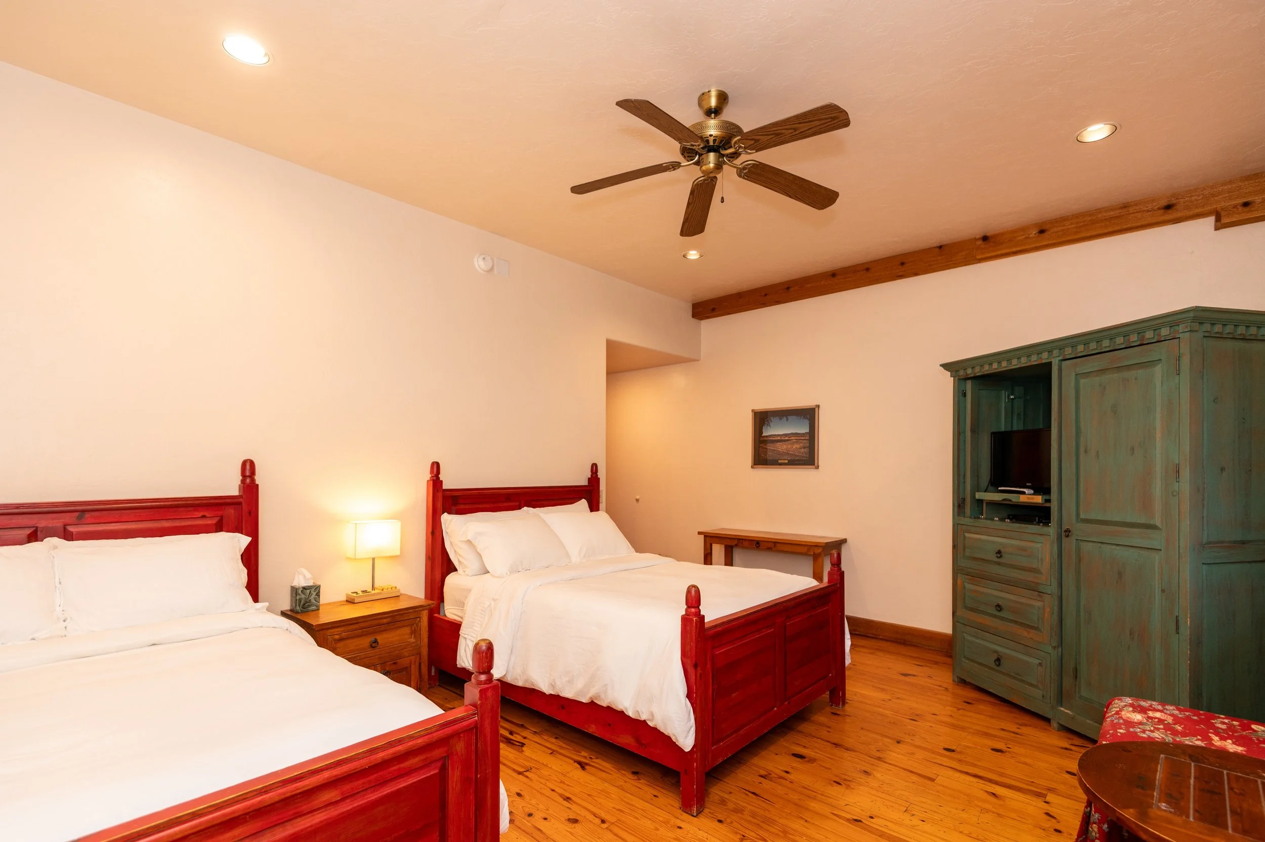 Sonoita Inn Rooms-4.jpg