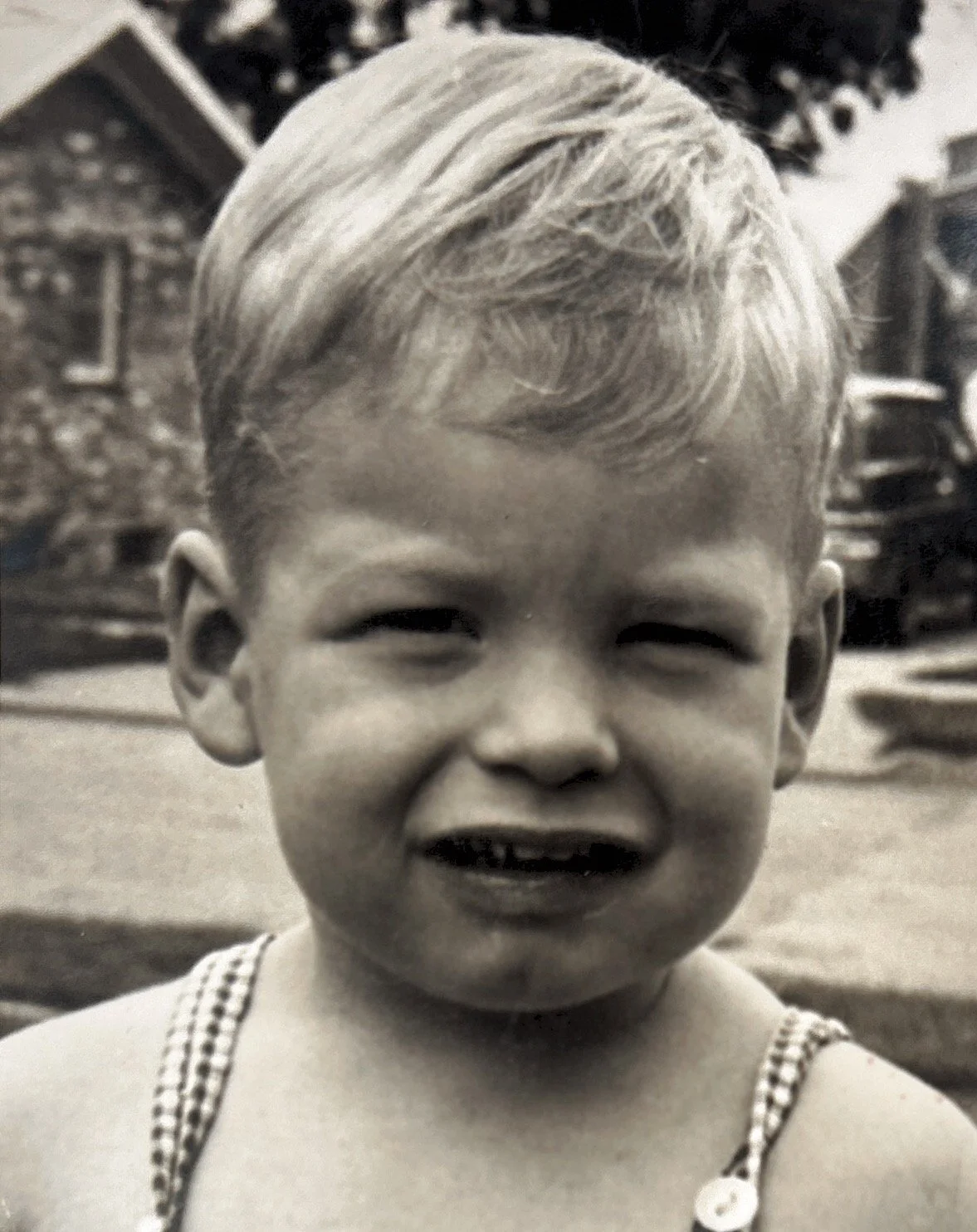 Chris - 001.jpg