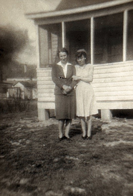 Photo02.jpg