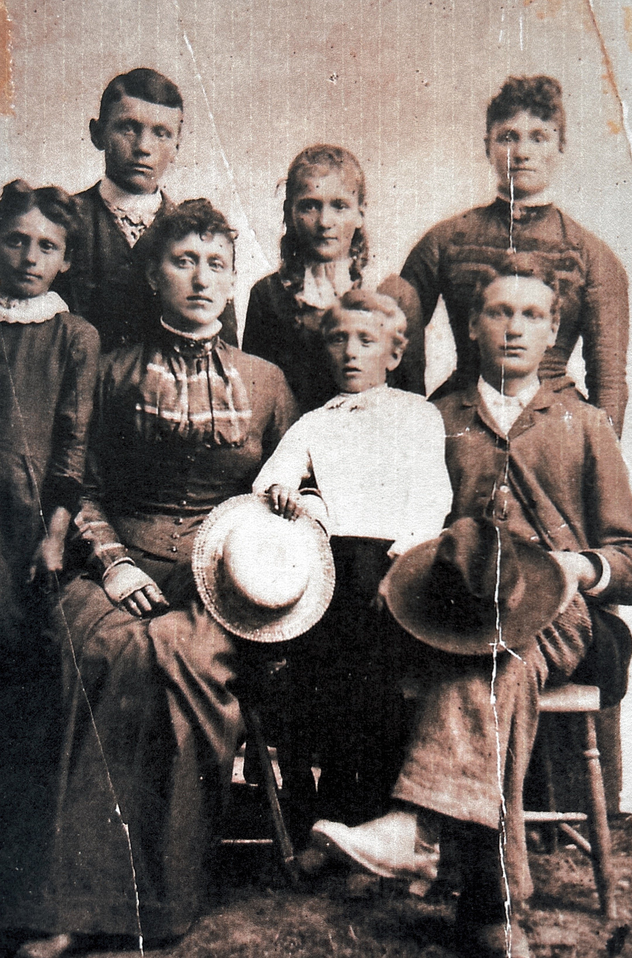 Lehue Family (Madalyn’s family) - 001.jpg