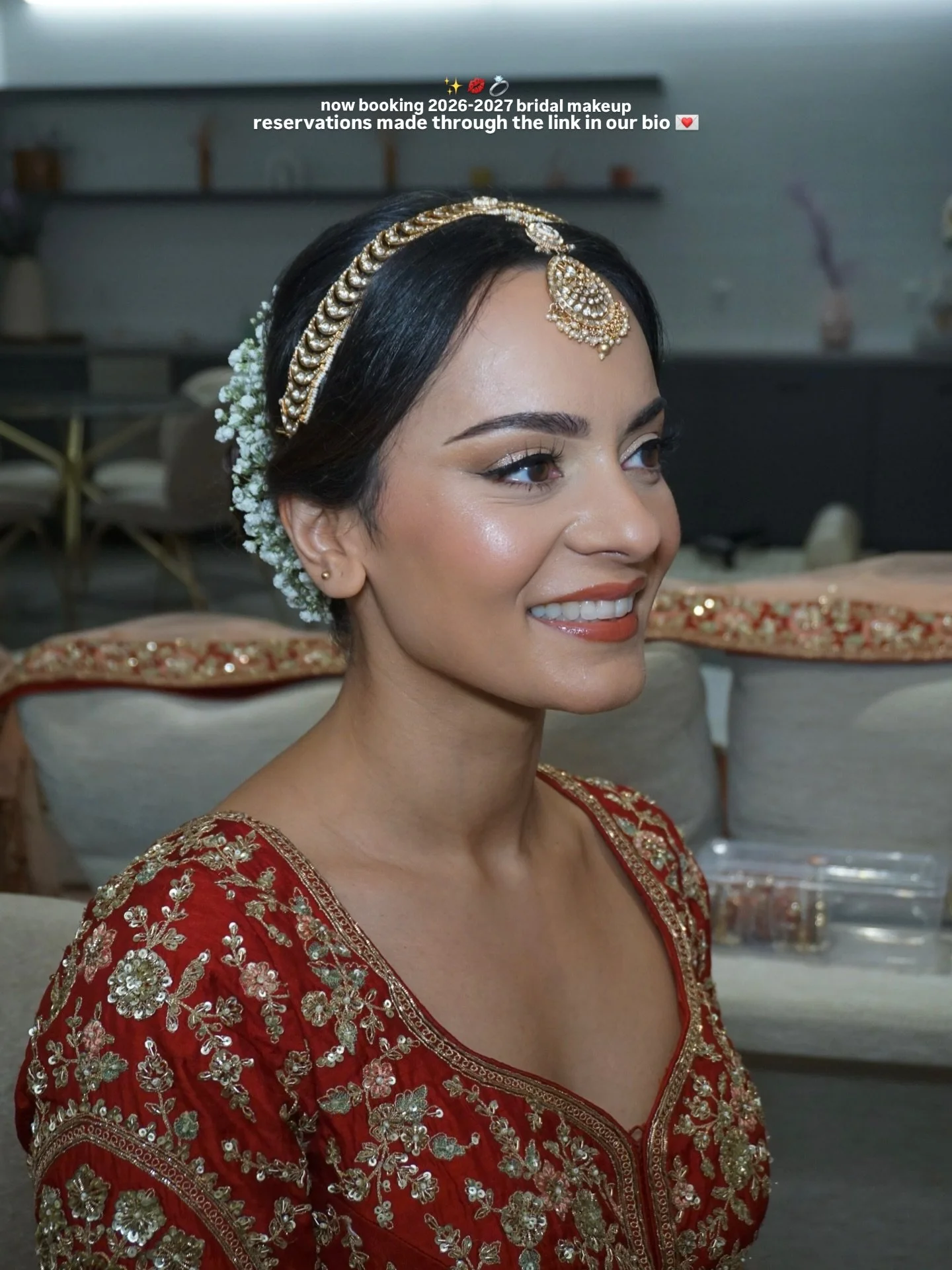 met a real life princess this day &amp; her name was Rutu. her beauty is unreal. i was honored she trusted me in bringing her bridal glam dreams to life. trust your artist &amp; magic will follow
🤍👑🕊️

bridal glam @artistrybysky 
bridal hair @hair