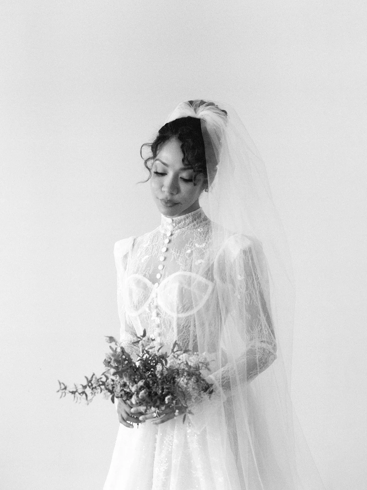 Skylin Santos Makeup Artist, Bridal Makeup Artist NJ, Bridal Makeup Artist Flemington NJ, Hunterdon County Makeup Artist, Luxury Bridal Makeup NJ, Natural Bridal Makeup NJ, Soft Glam Makeup Artist NJ, Skin Focused Bridal Makeup
