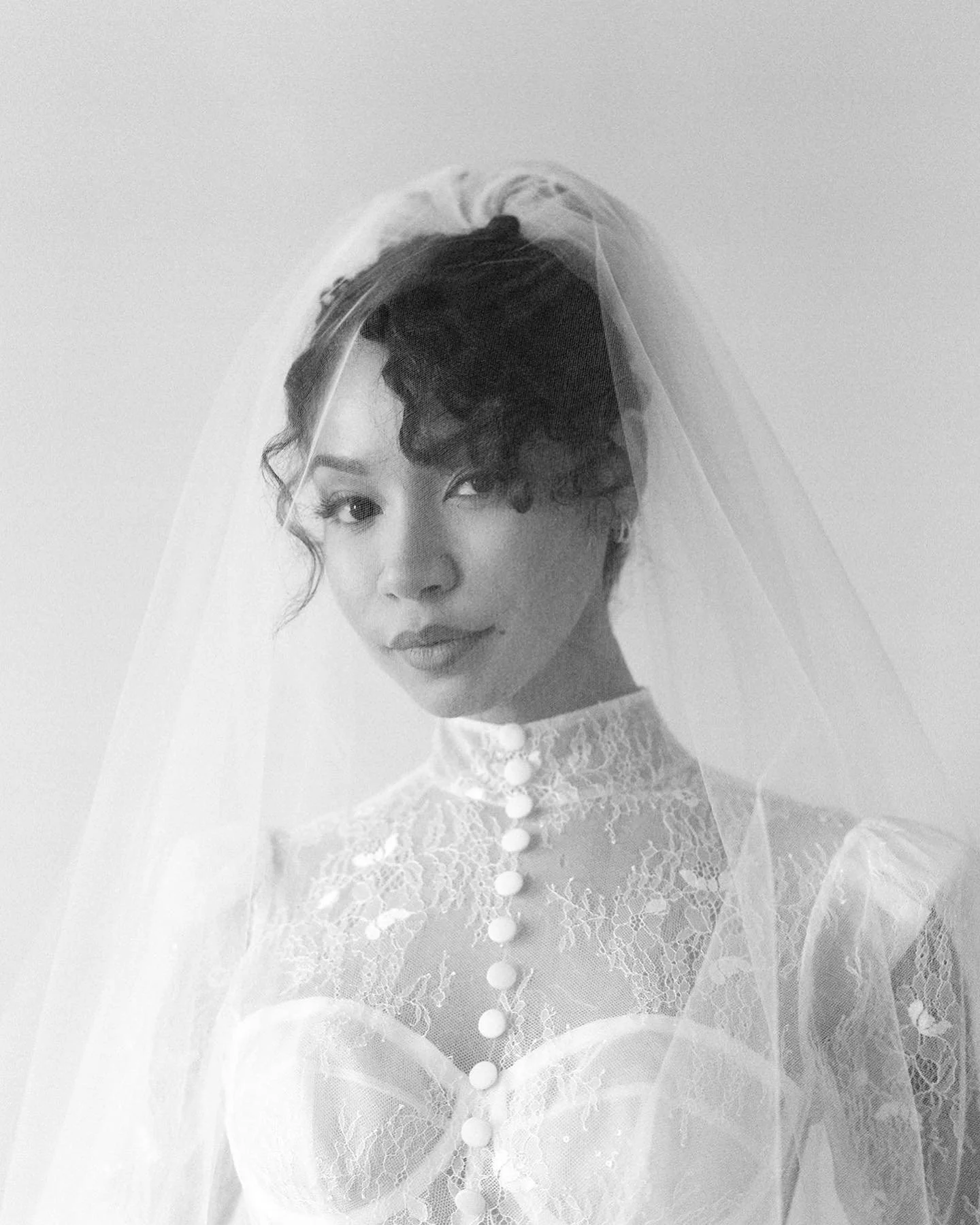 Skylin Santos Makeup Artist, Bridal Makeup Artist NJ, Bridal Makeup Artist Flemington NJ, Hunterdon County Makeup Artist, Luxury Bridal Makeup NJ, Natural Bridal Makeup NJ, Soft Glam Makeup Artist NJ, Skin Focused Bridal Makeup