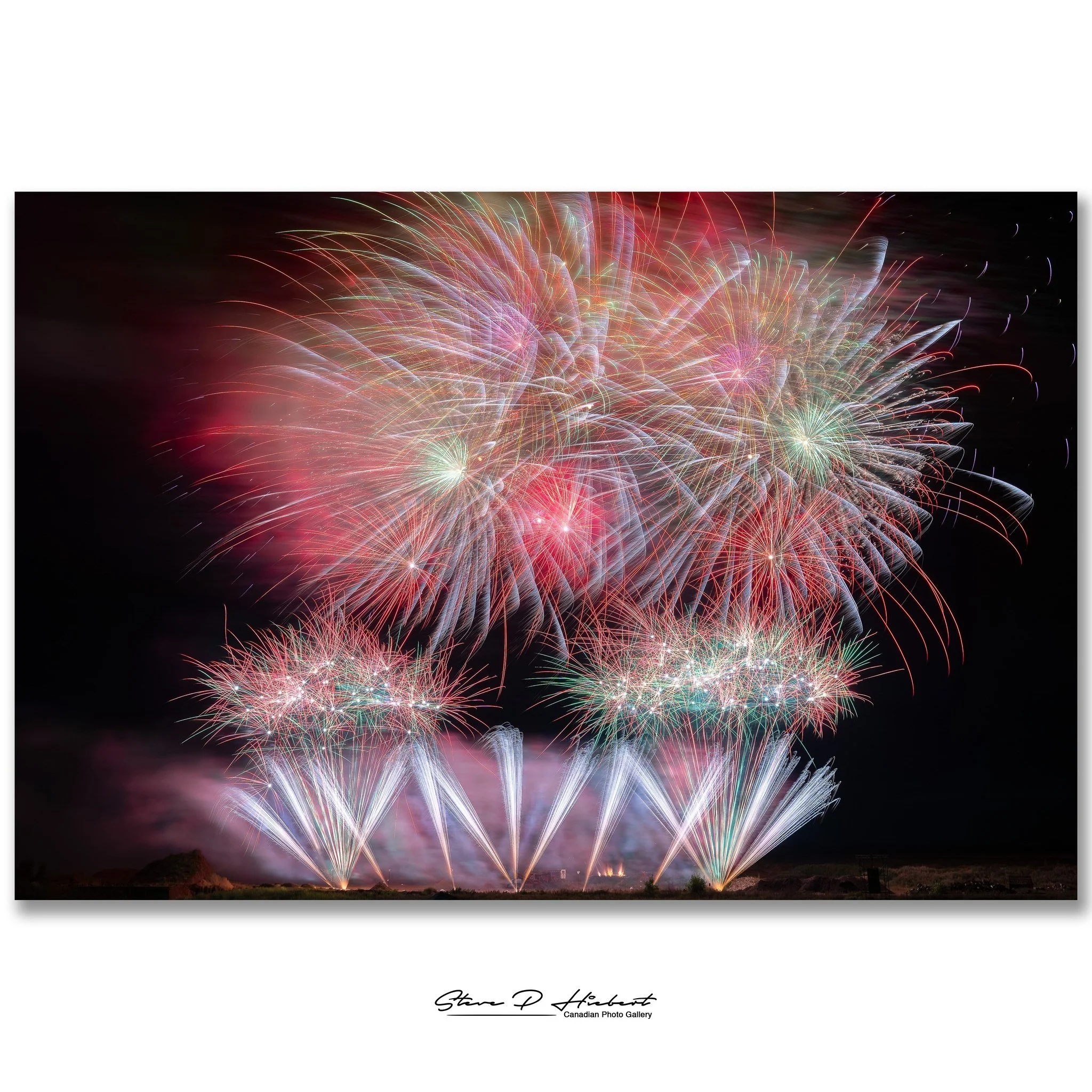 An incredible ending to two amazing nights of fireworks at the Shadow Valley, Morden. 🎆

Saturday featured @sheri.simpson13  and @aerialfireworksinc  of Alberta, and tonight's spectacular finale was presented by @theterror180  and @archangelfirework