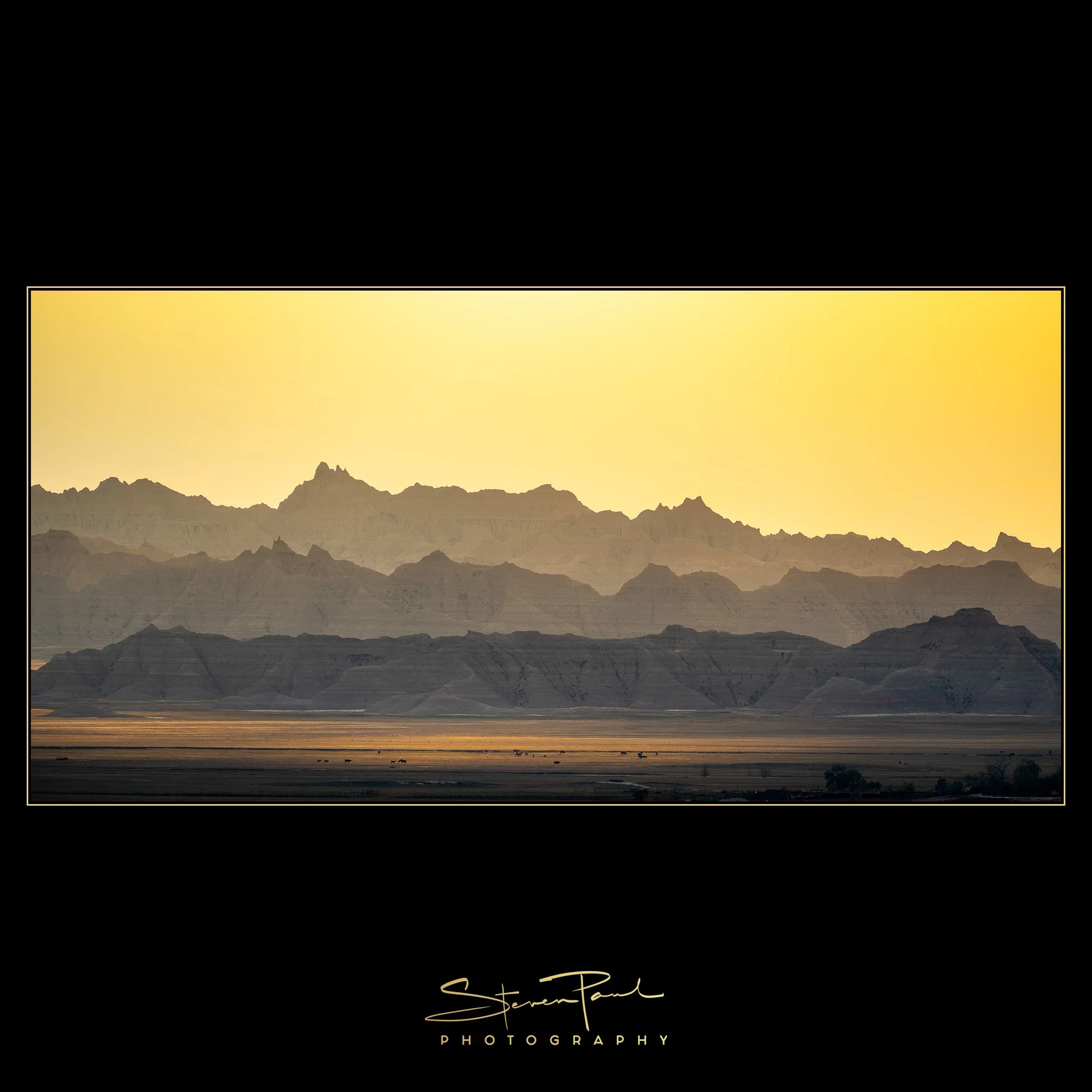 Two Sides of the Badlands! 🏜️📸

It's amazing how two photographs taken in the same national park can look so different!

The first image captures the vast, rugged beauty of Badlands National Park, with layers of mountains fading into the warm eveni