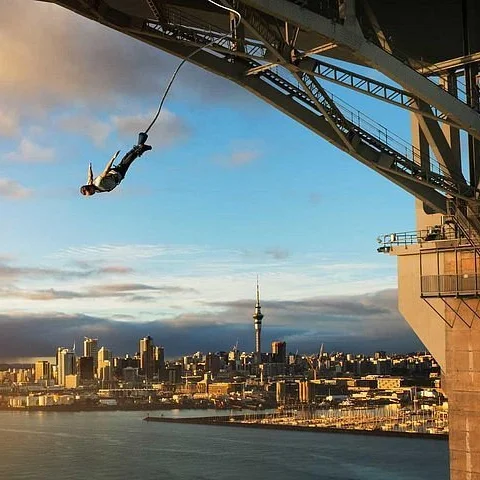 Bungee Jumping