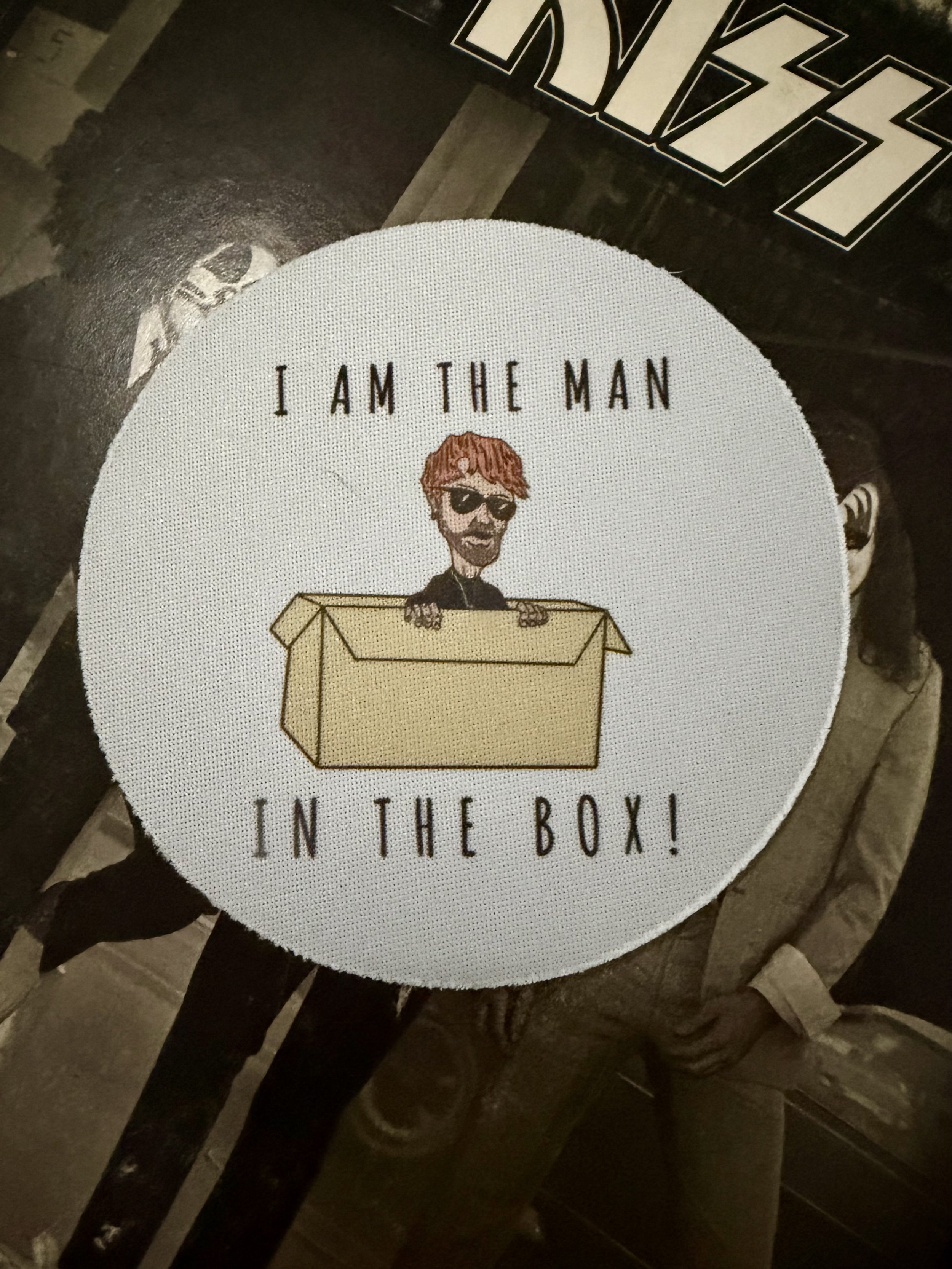 Man in the box round magnet