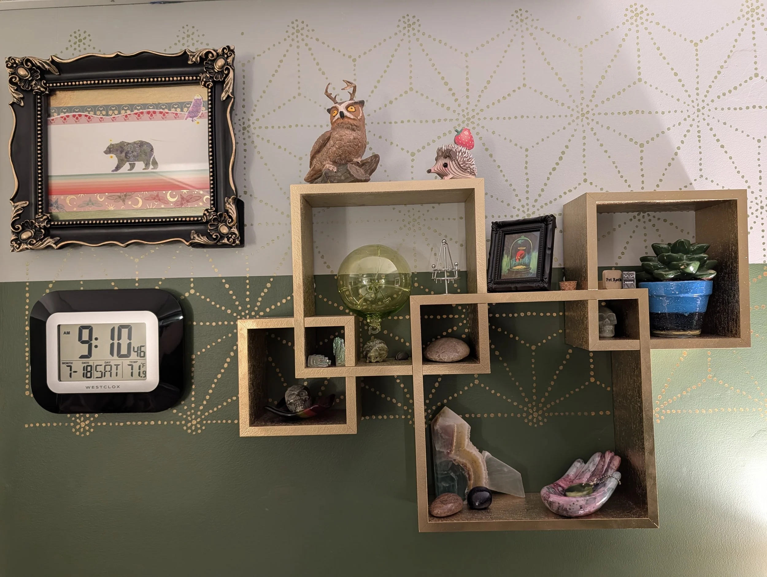 wall decorations in greenbear studios