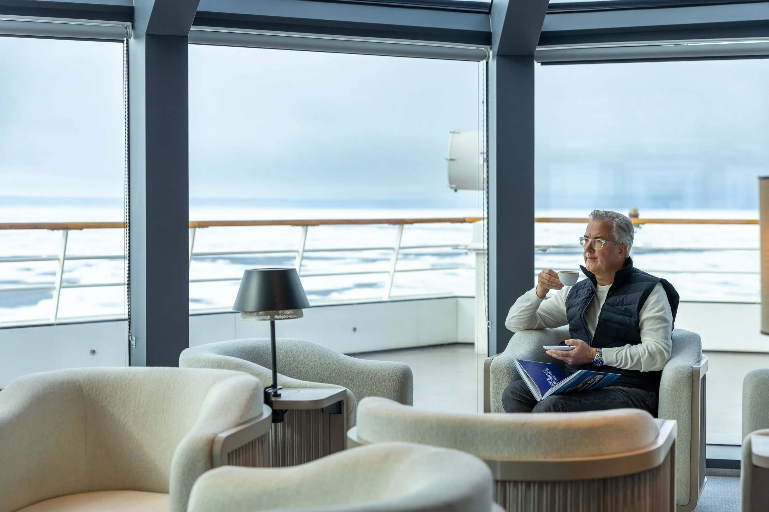 635 - Relaxing Observation Lounge.jpg