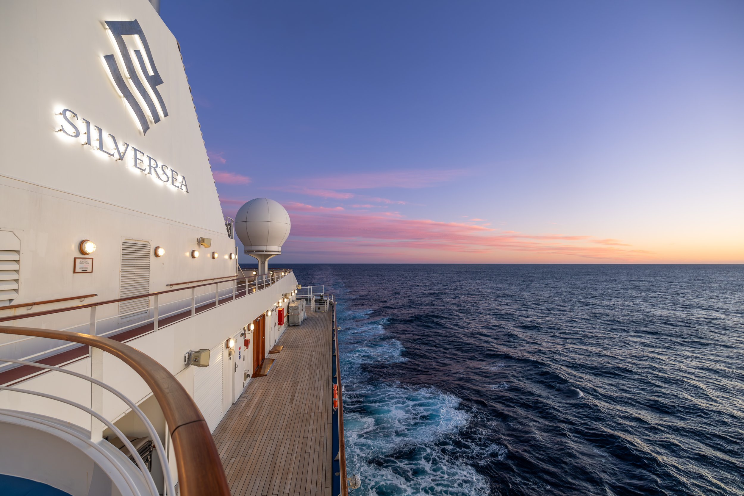 18 - Sunrise at sea .jpg