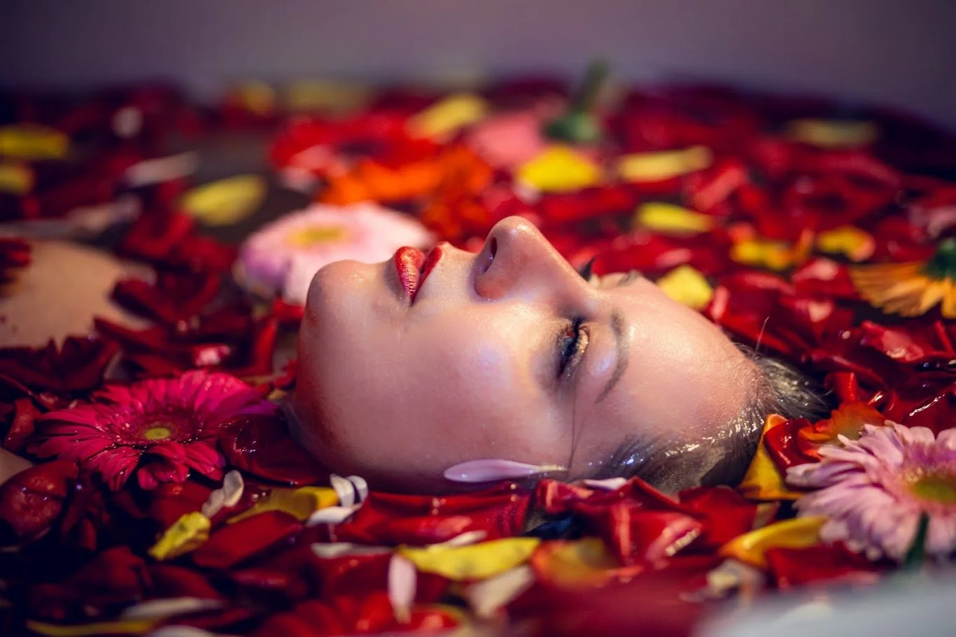 fine art photography | floral portrait photography | flower bath photography | editorial portrait | painterly photography | Pacific Northwest photographer | original fine art print | Alicia Maye Art