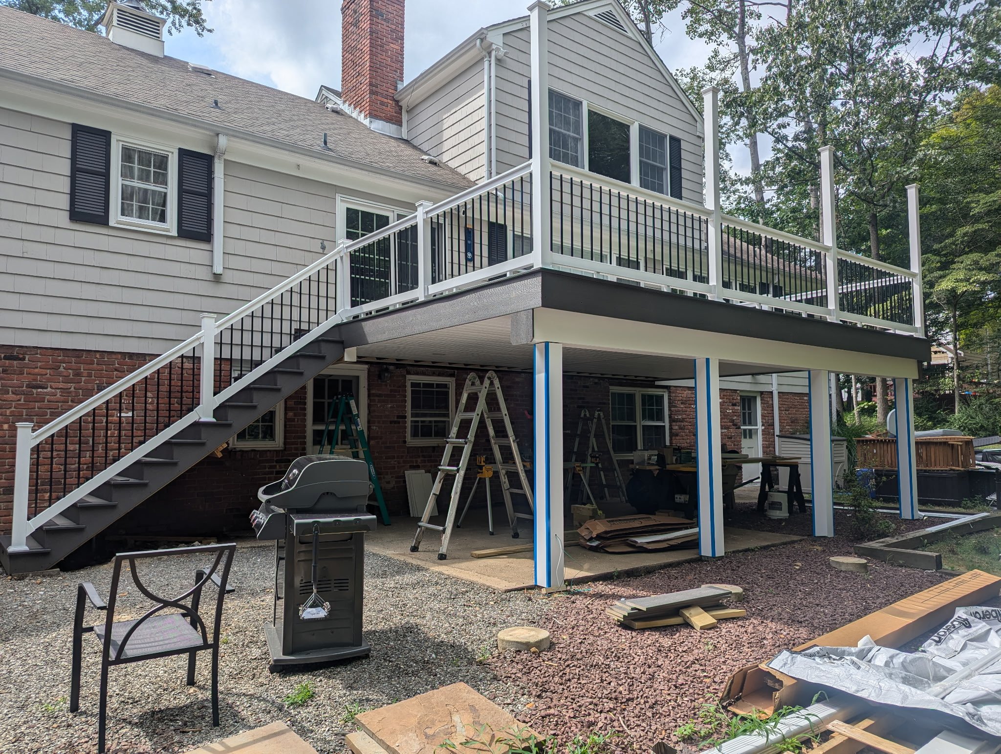 Rainproof underside with wrapped support posts and beam of the frame to make that patio even more enjoyable