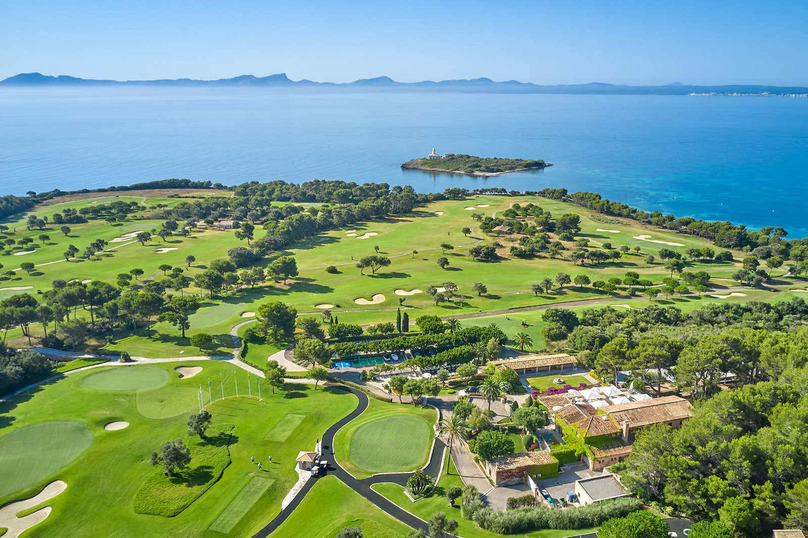 Club de Golf Alcanada, Aerial view of golf course and club house