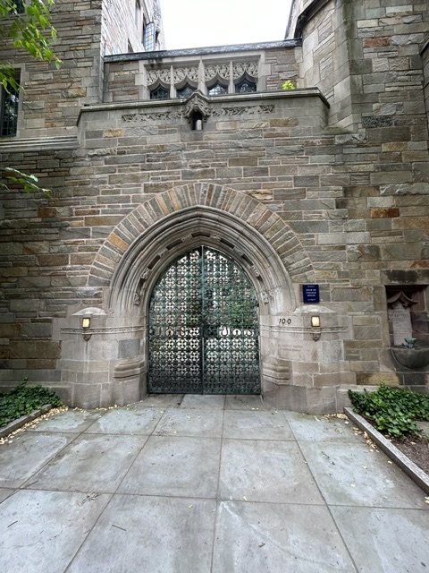 Yale University, visited by Dr. Heather Miles on an east coast elite colleges campus tour