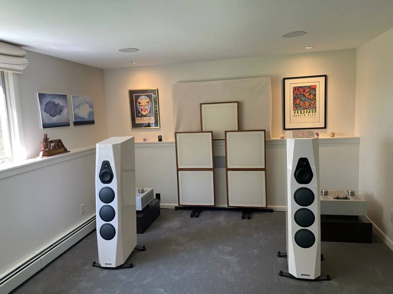 Alsyvox BOTTICELLI w/x crossover, EnKlein cabling, Berning Hi Fi One 211/845 OTL, emm digital.