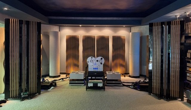 Alsyvox Raffaello speakers, Hi Fi One external Alsyvox crossover cables, Berning Hi Fi One OTL SET, Steve McCormack Design Hi Fi One line stage, Robert Koda phono stage, emm digital, four Seismion's, Stillpoints racks, bespoke Hi Fi One HRS SET amp s