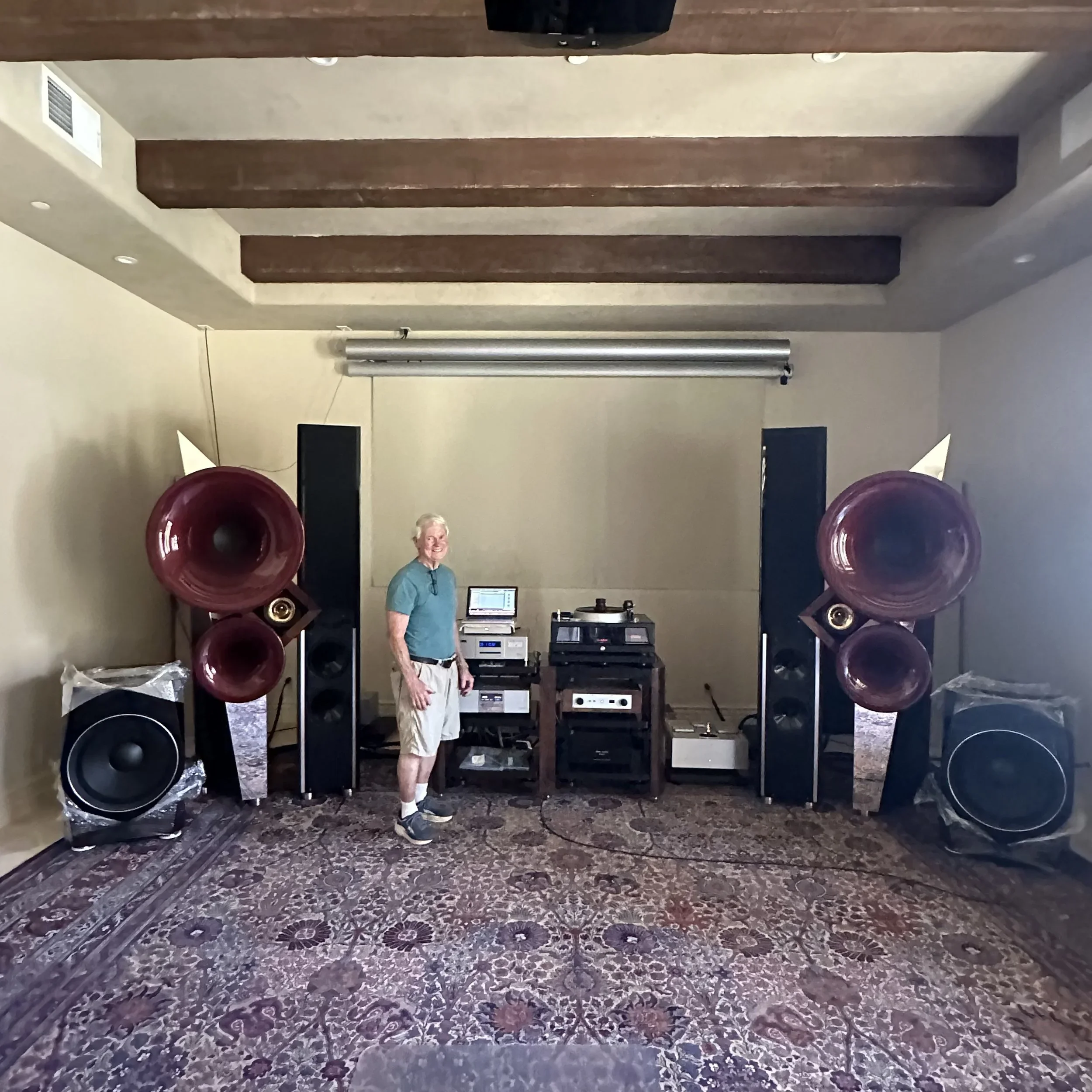 Acapella Triolon speakers, Berning Hi Fi One 211/845 OTL, SMC VRE 1 line stage, emm digital