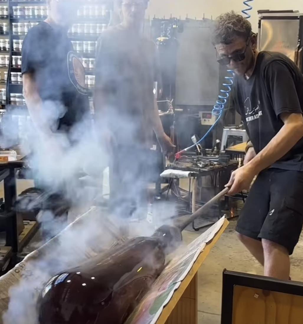 Gordan-Glass-Blowers-Artist-In-Residency-Poatina-Tasmania5.jpg