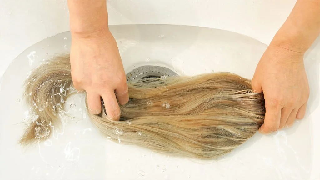 WIG/LACE CLEANING