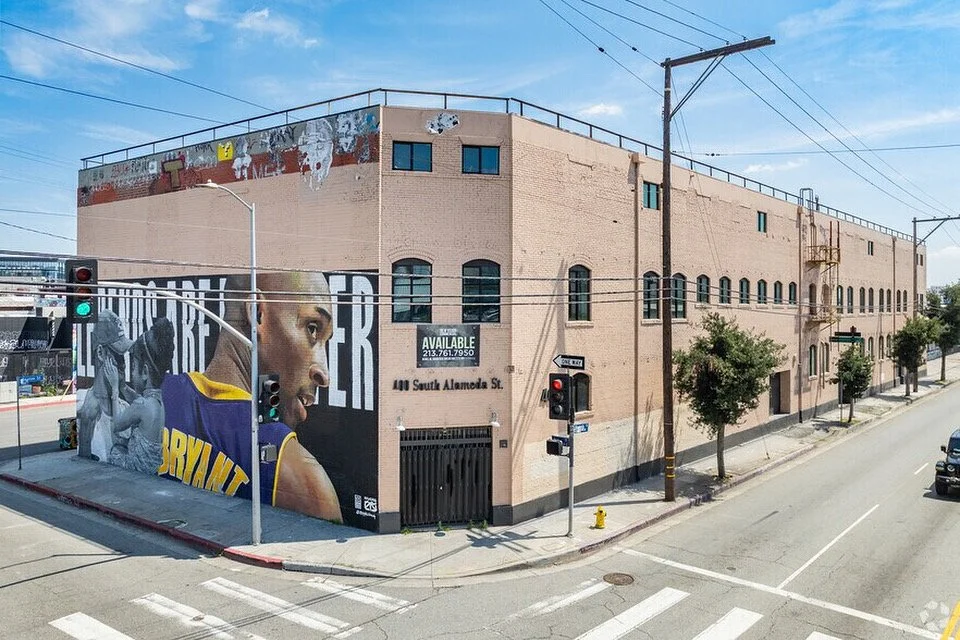 400 S Alameda Commerical Building