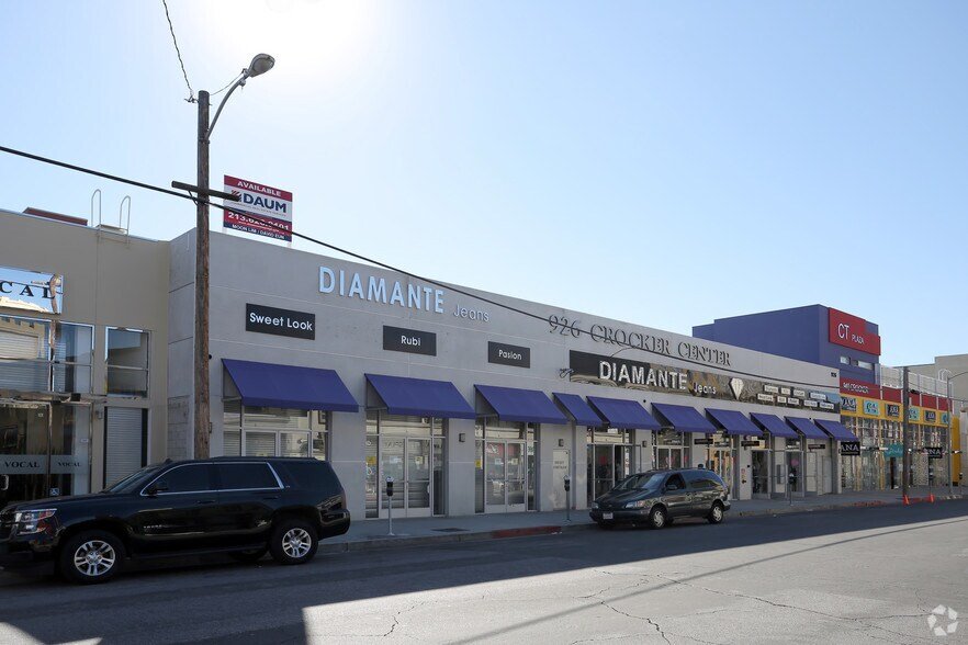 Crocker Wholesale Plaza