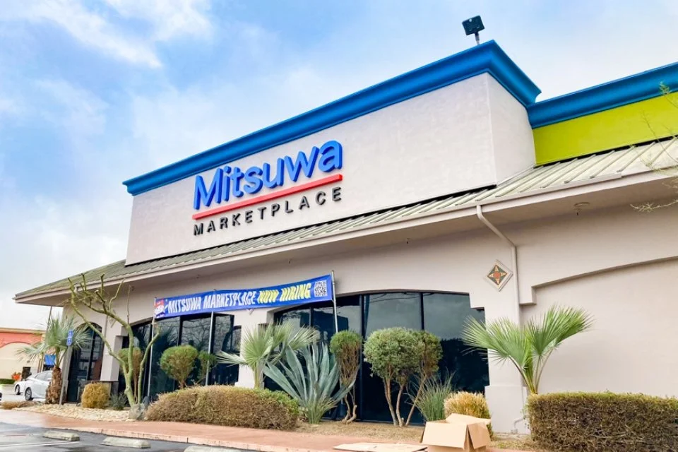 Mitsuwa Marketplace - Northridge