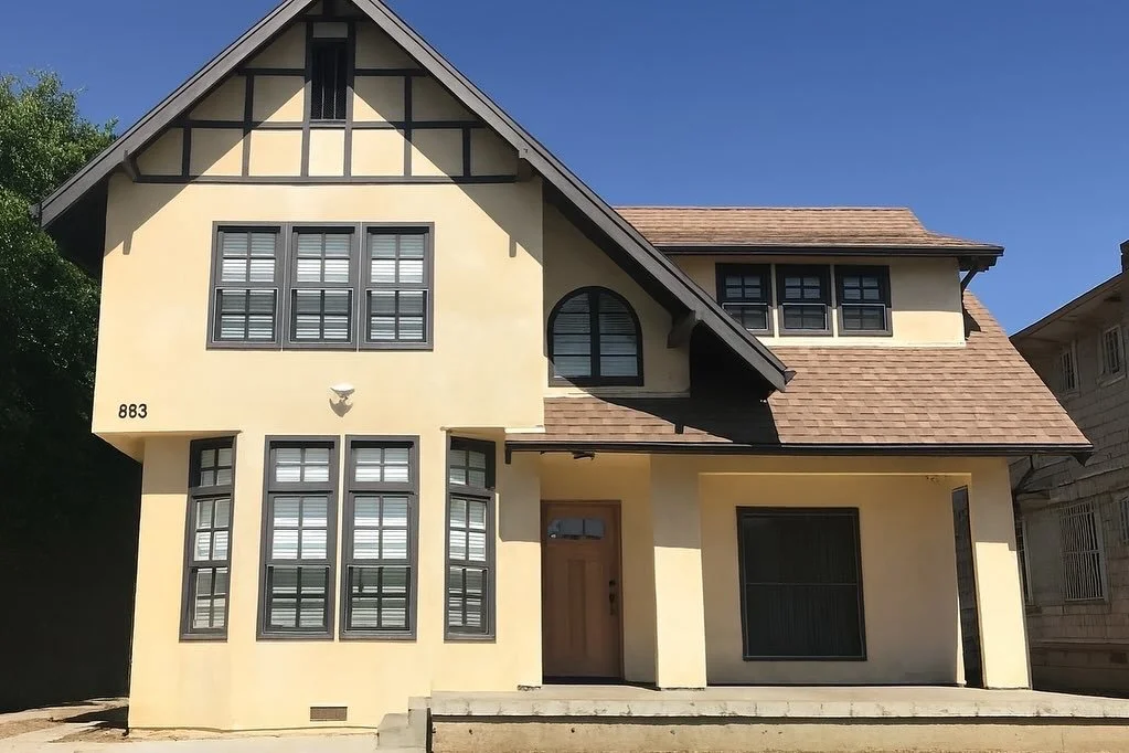 Crenshaw Triplex Residence