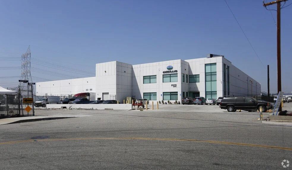 Greenland Wholesale Warehouse