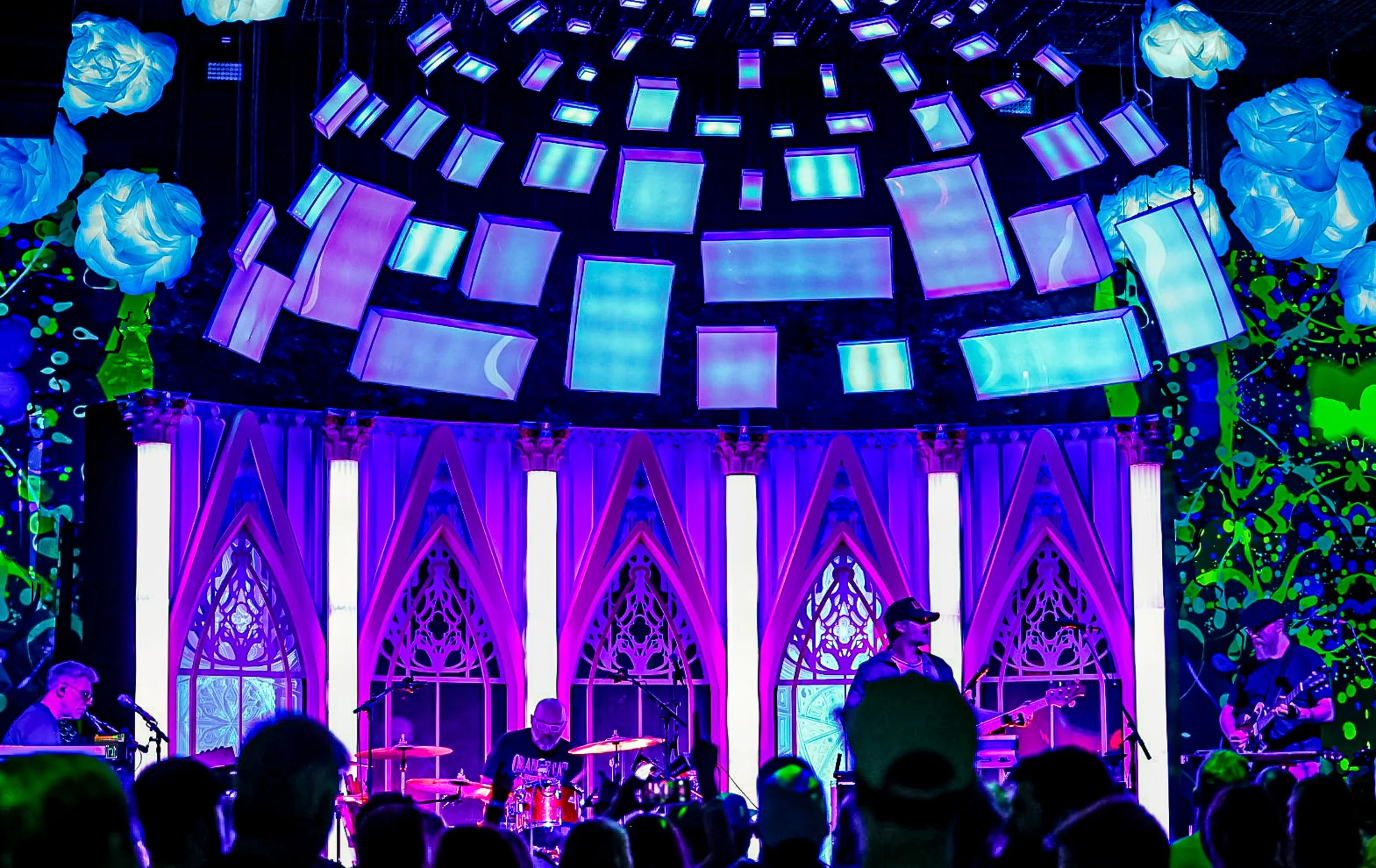 pgmeowwolf040926-13.jpg
